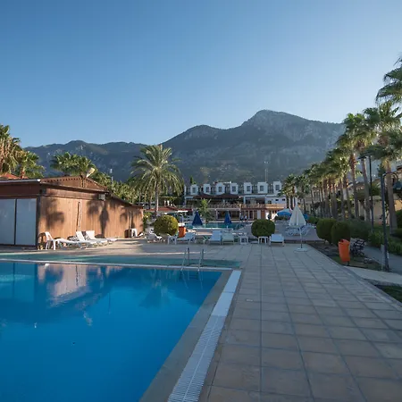 Club Simena ואסילה