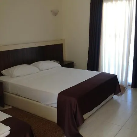 Club Simena فندق Vasilia