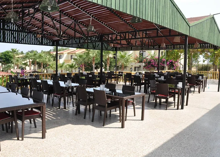 מלון Club Simena