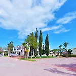 Club Simena Hotel 3*