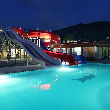 Club Simena 3*