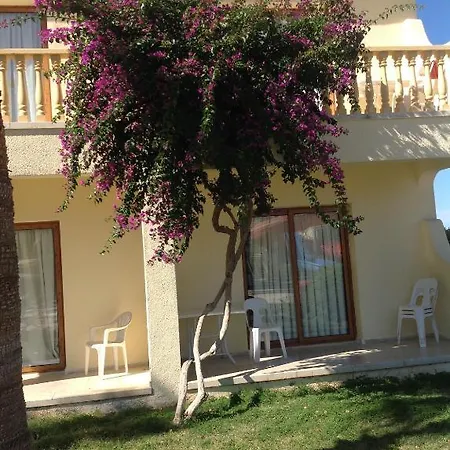 Club Simena فندق Vasilia