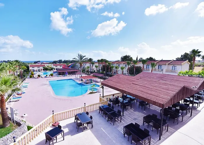 Ξενοδοχείο Club Simena 3*